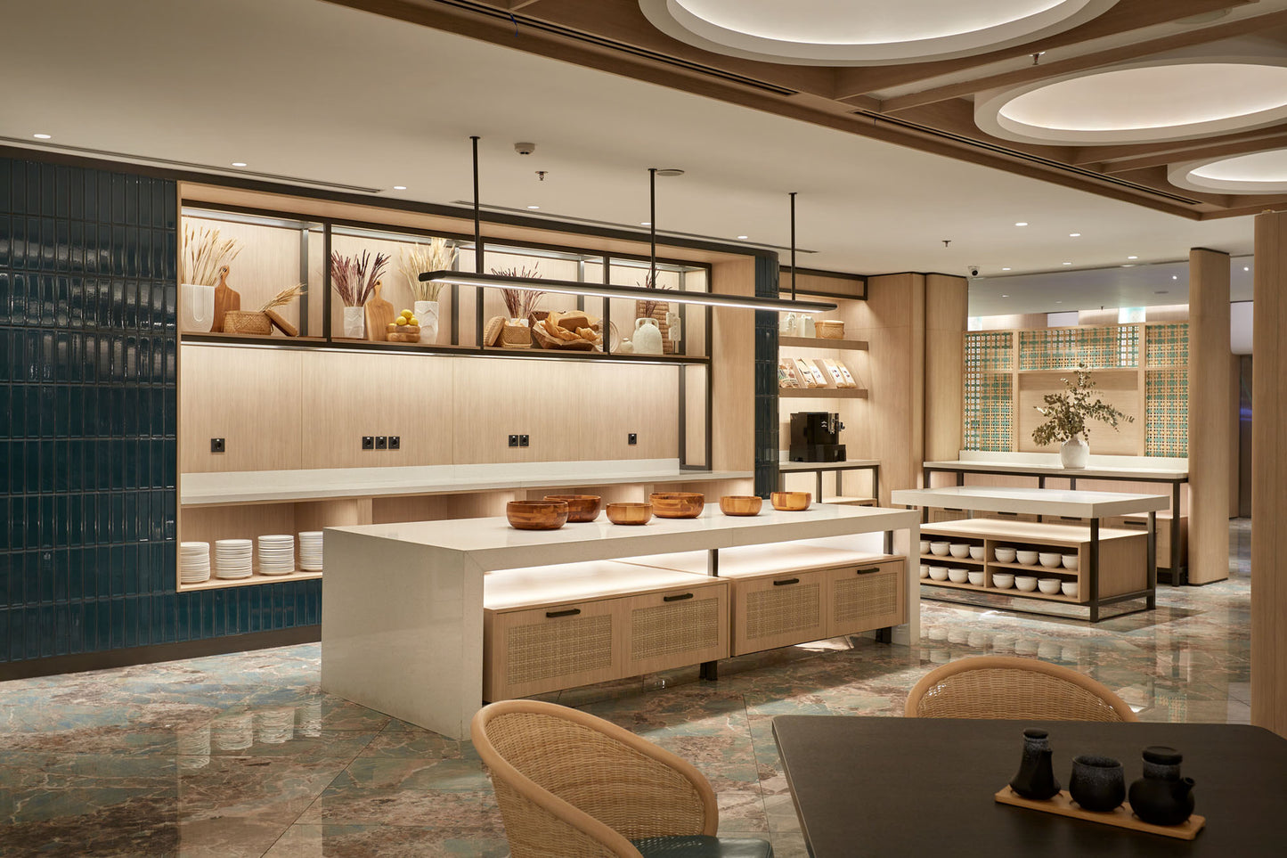 Yin & Yum Restaurant at Vivere Hotel